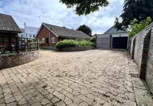 Photo 14- click for photo gallery